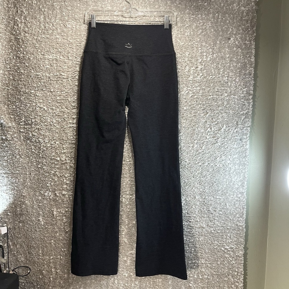 Beyond Yoga Women's Size Large Bootcut‎ Yoga Pants Soft Gray